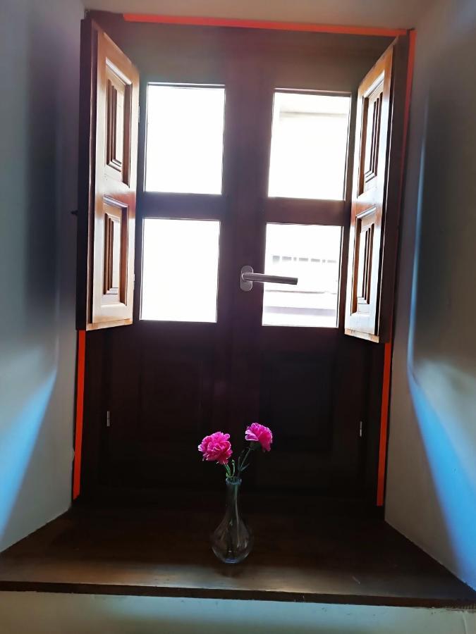 Corrala De San Anton. Sencillo En Pleno Centro Appartement *