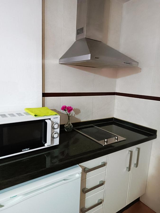 Apartament Corrala De San Anton. Sencillo En Pleno Centro Granada